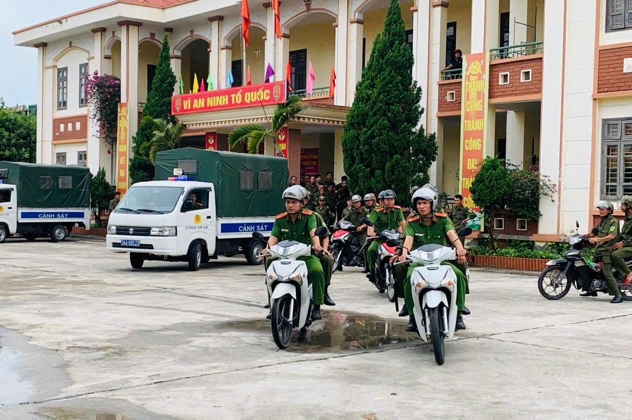Công an xã Hà Bắc khuyến nghị bảo đảm an toàn dịp Tết Thanh Minh 2026